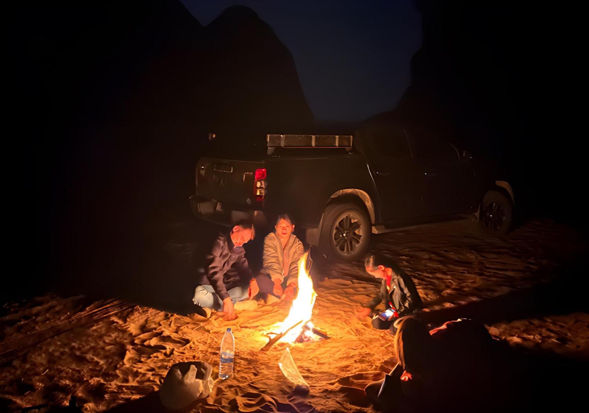Banyan Luxury Rum Camp Wadi Rum Esterno foto