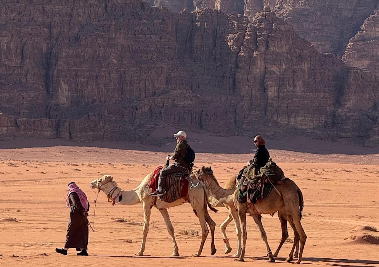 Banyan Luxury Rum Camp Wadi Rum Esterno foto